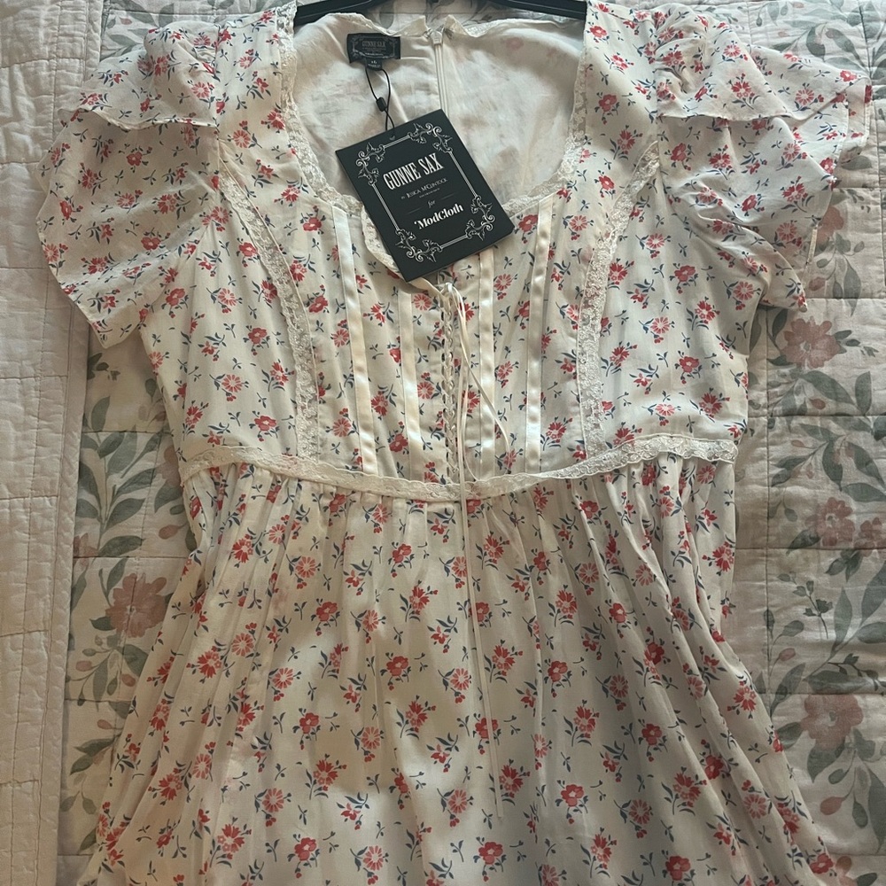 Gunne Sax by ModCloth size 16 White and Red Floral Dress - Picture 4 of 11